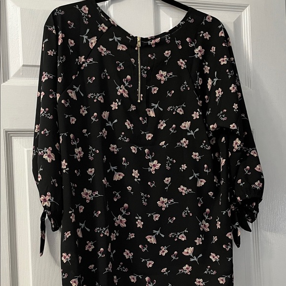 Papermoon Black Floral Blouse - Picture 4 of 4